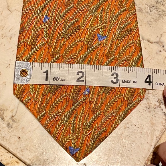 SALVATORE FERRAGAMO Wheat Hiding Butterfly Tie new - Picture 4 of 6